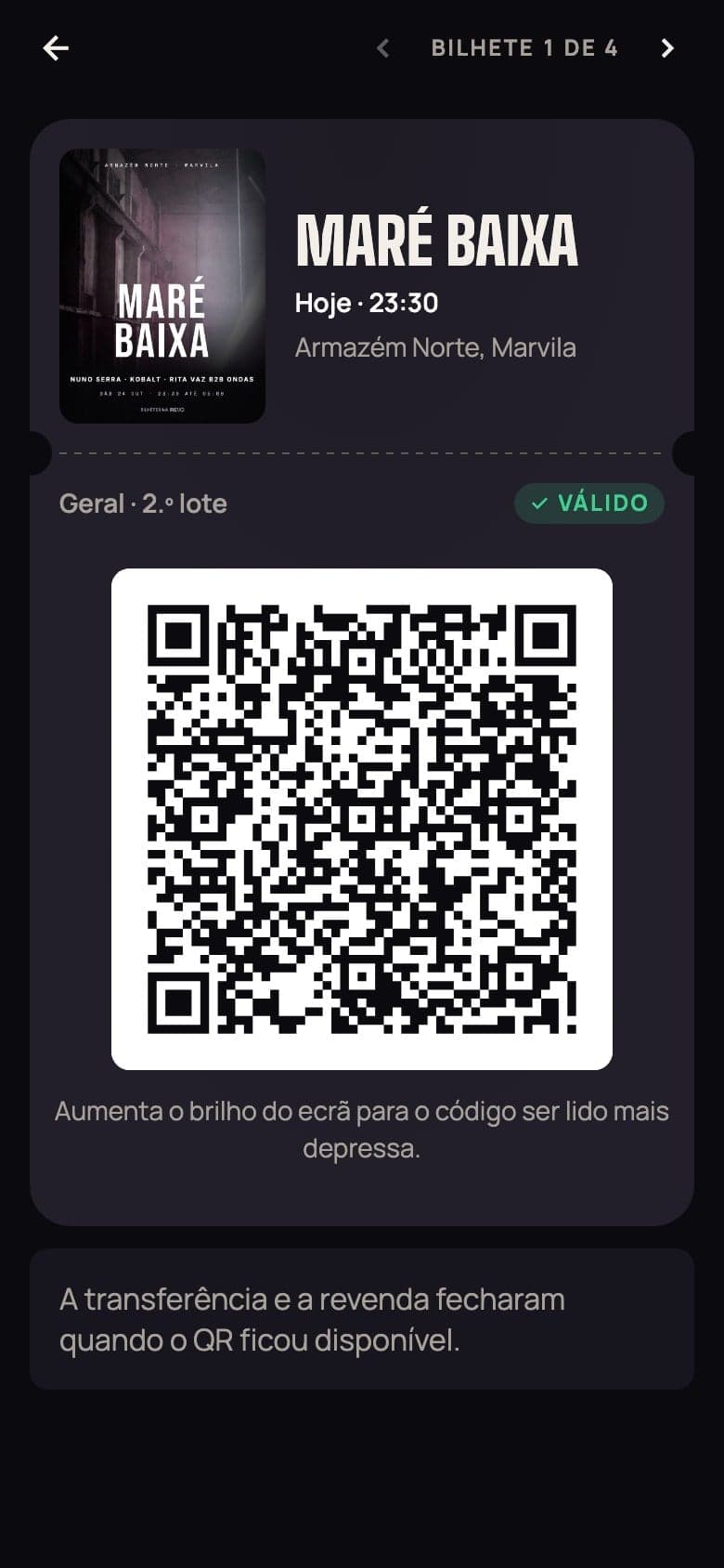 O bilhete na app REVO, com o código QR para entrar